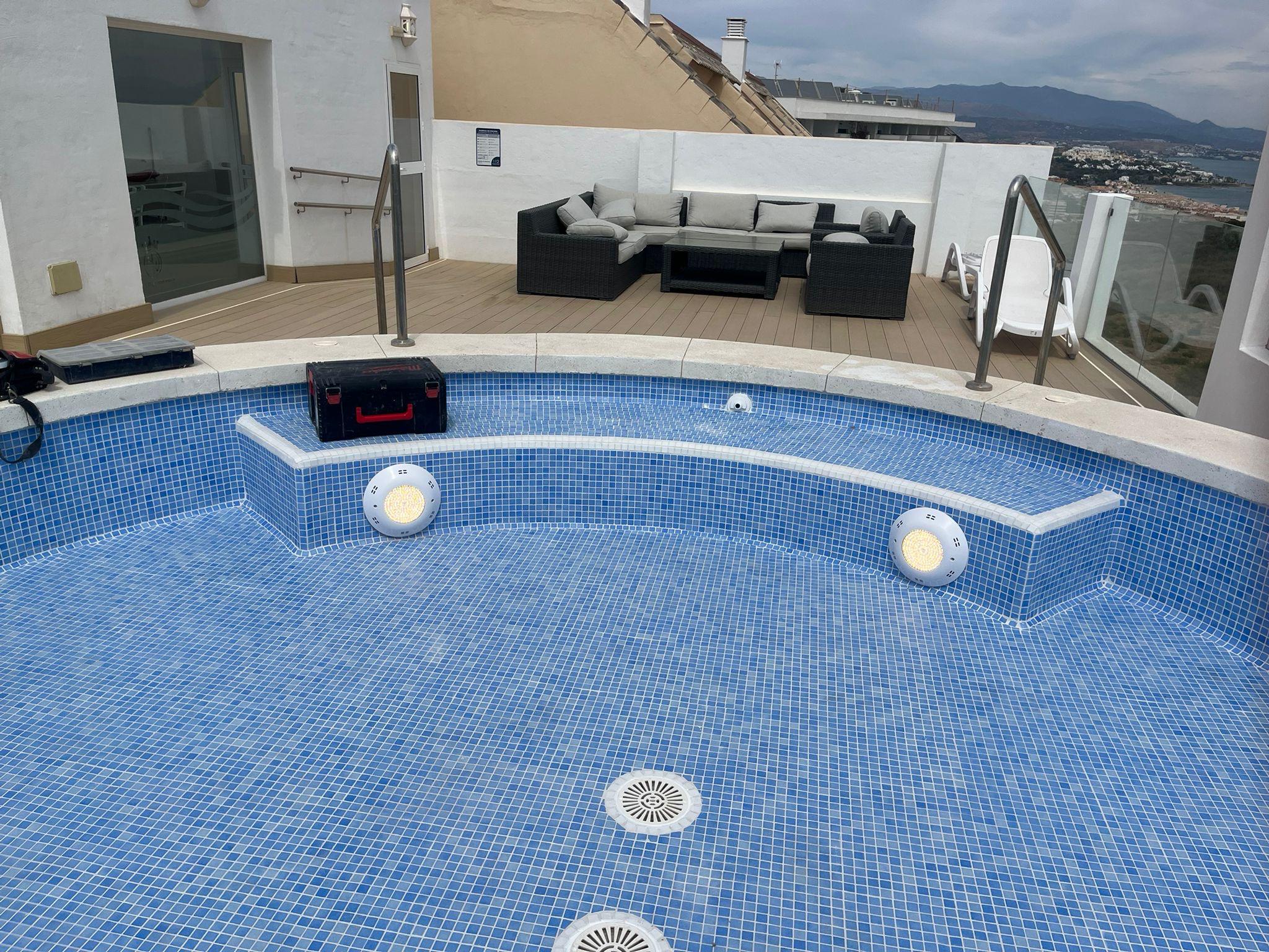 Piscina Puerto de la Duquesa 7